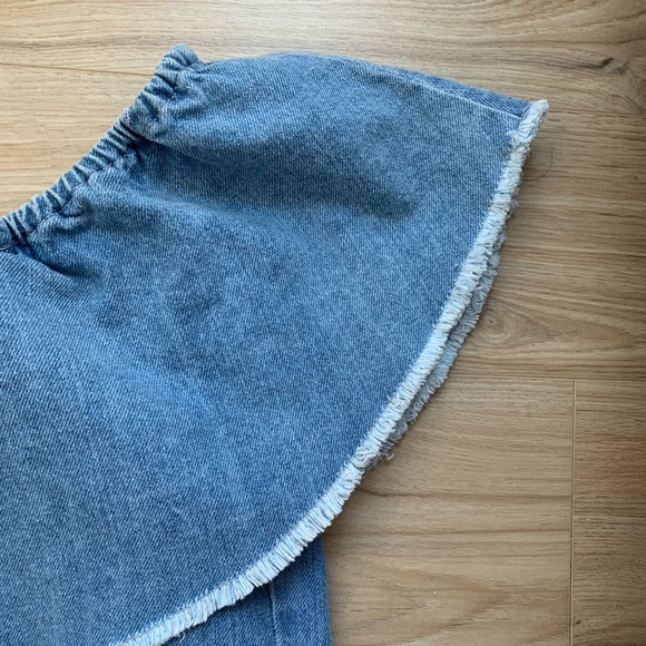 American Eagle denim off the shoulder top - Picture 5 of 10